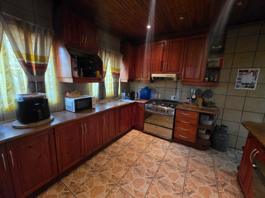 4 Bedroom Property for Sale in Sasolburg Ext 15 Free State